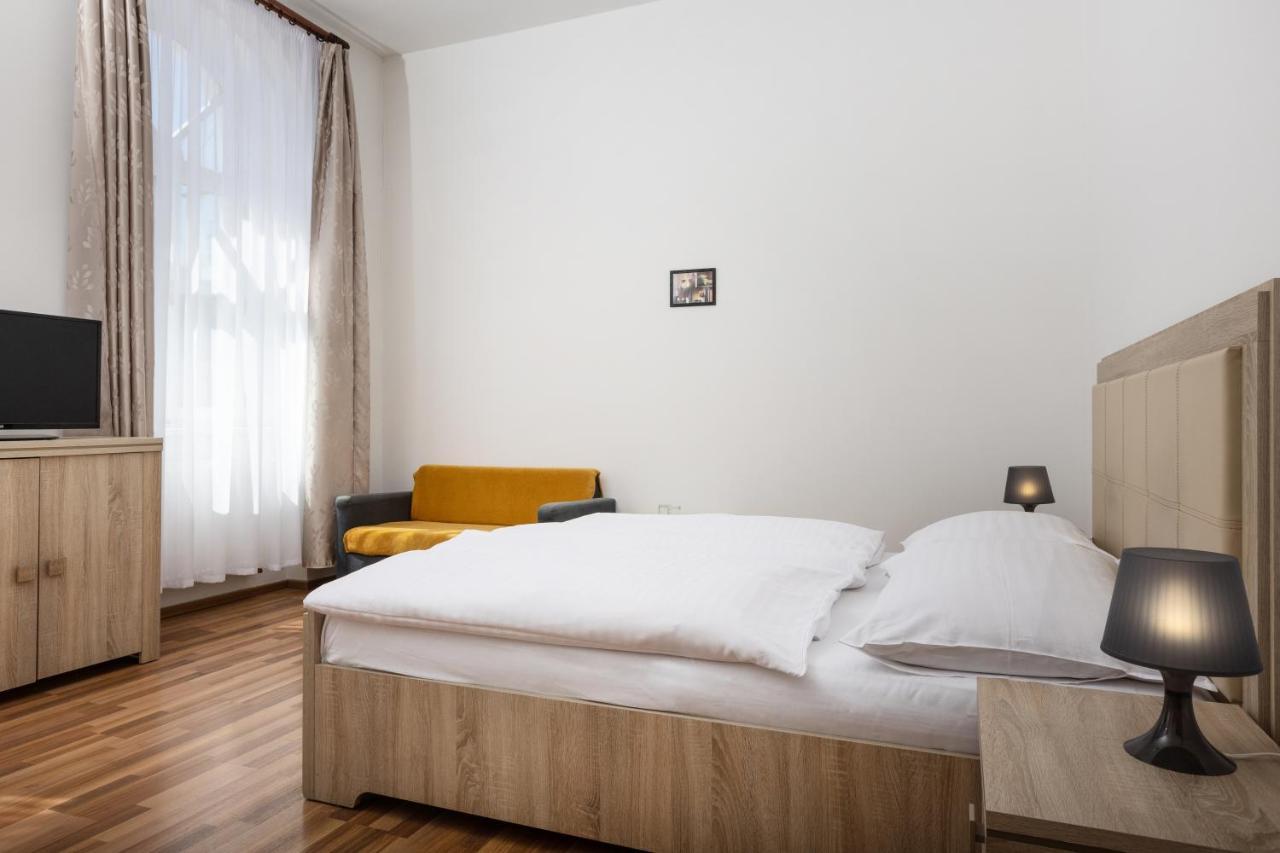 Villa Dino Mariënbad Buitenkant foto